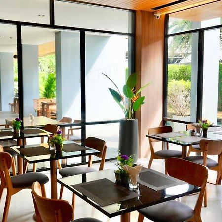 The Zense Boutique Hotel Phitsanulok Bagian luar foto
