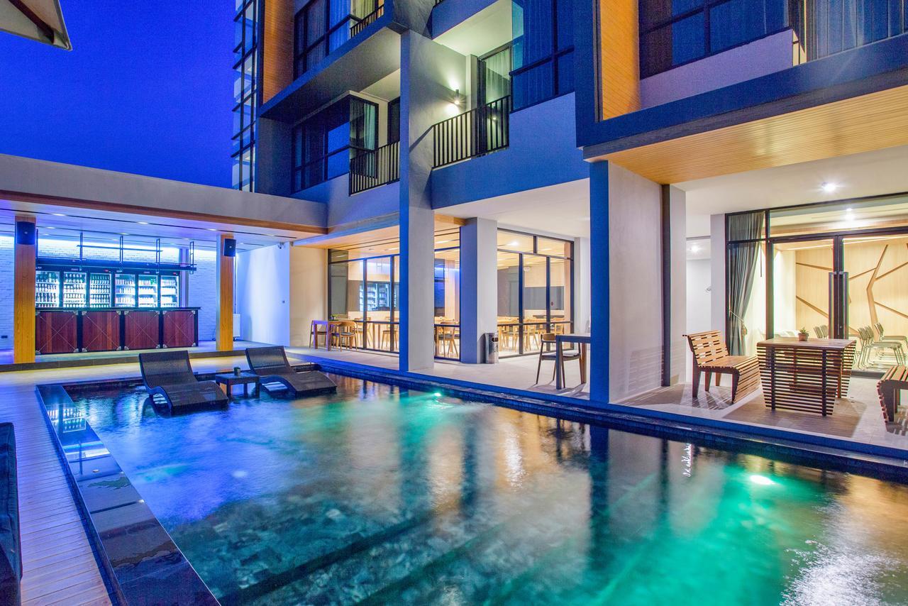 The Zense Boutique Hotel Phitsanulok Bagian luar foto