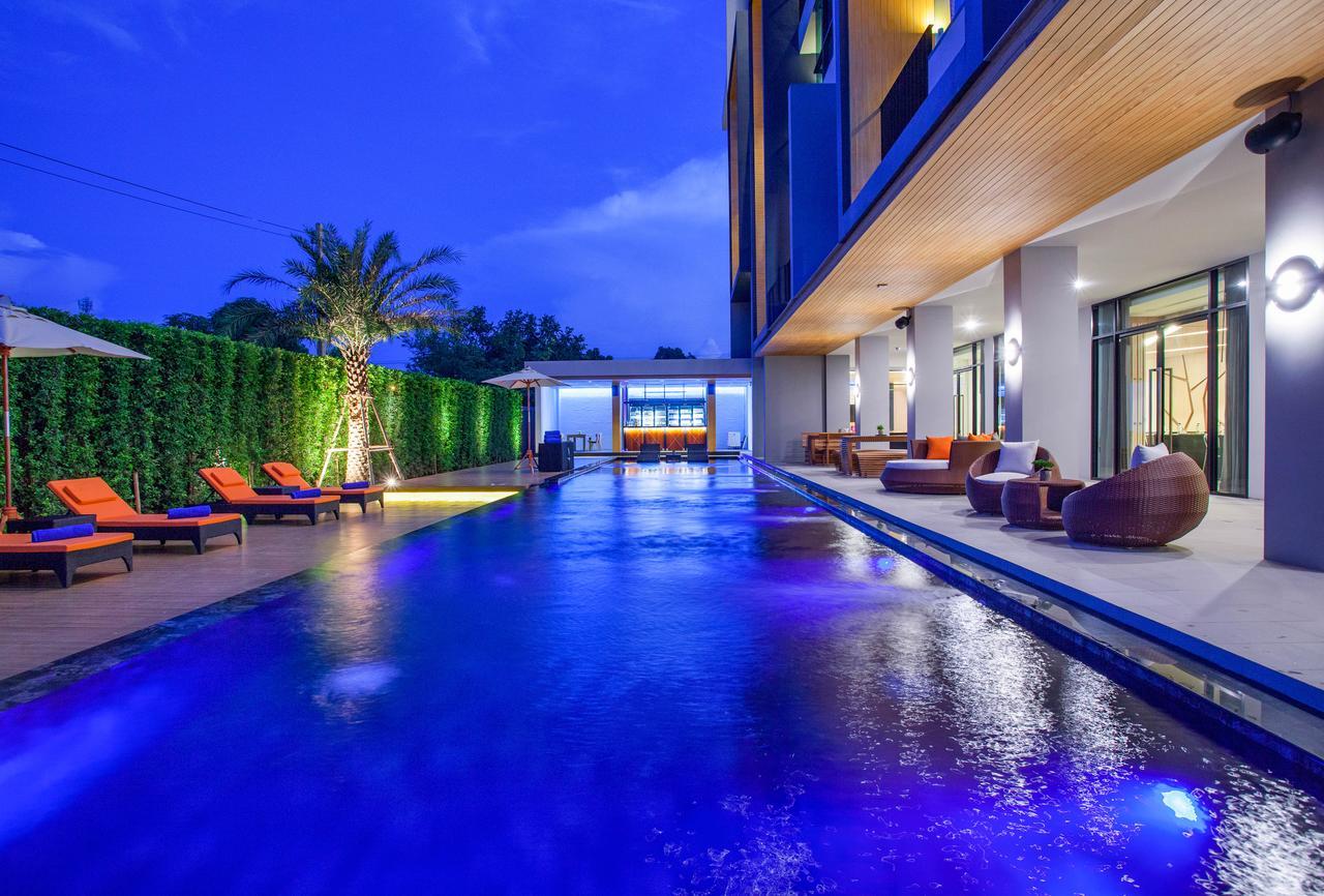 The Zense Boutique Hotel Phitsanulok Bagian luar foto